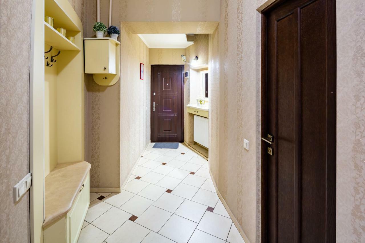 Alfa Apartments Kniazia Romana 11 ลวีฟ ภายนอก รูปภาพ